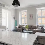 Apartman Topcentral By Cavaland