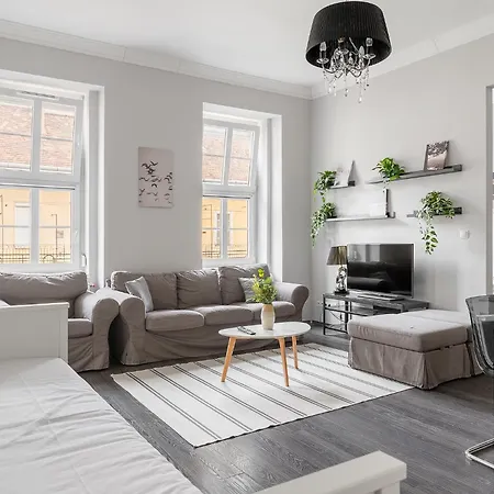 Topcentral By Cavaland Apartament